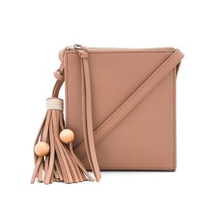 Elizabeth and James Sara Crossbody in Light Luggage